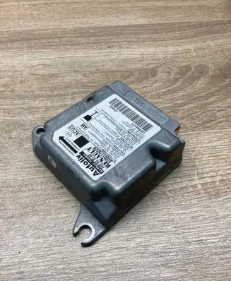 Renault Scenic I Airbag deployment crash/impact sensor 8200117652B 600639500