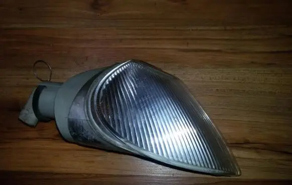 Renault Laguna I Front indicator light 07700820127