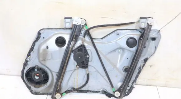 Seat Leon (1M) Front window lifting mechanism without motor 105526-301