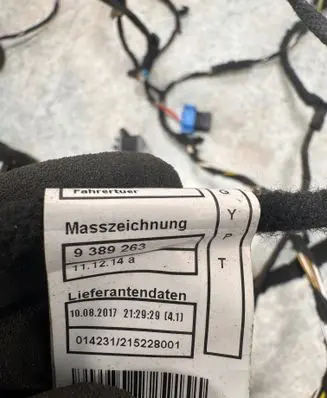Mini Clubman F54 Front door wiring loom 9389263