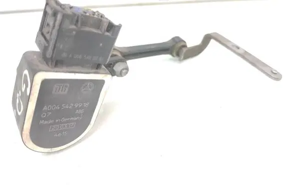 Rear air suspension level height sensor