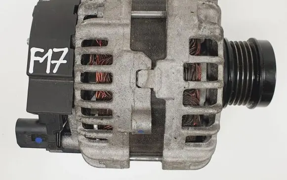 Mercedes-Benz A W176 Generator/alternator A0009061903