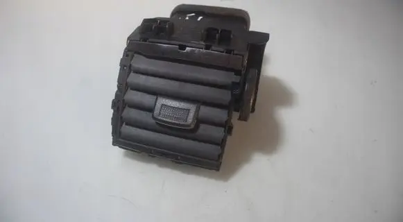 Nissan Micra Dashboard air vent grill cover trim 