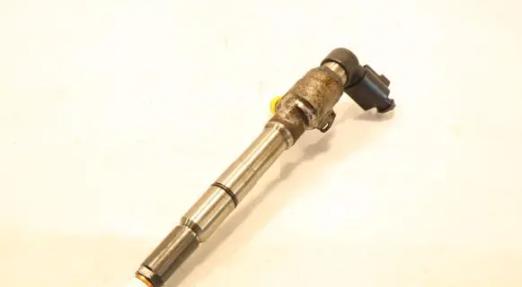 Fuel injector