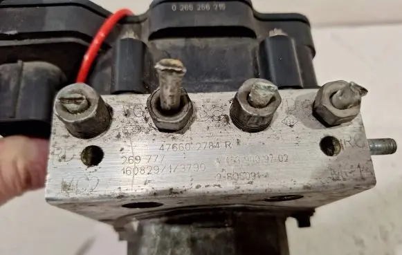 Renault Twingo III ABS Pump 0265256215