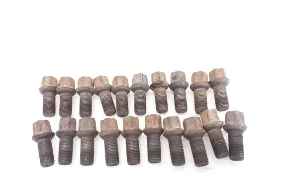 Volkswagen Caddy Nuts/bolts 