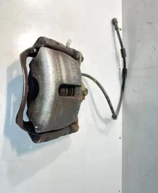 Volkswagen Golf Sportsvan Front brake caliper 6792G