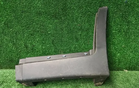 Chevrolet Trax Side skirt rear trim 95161803