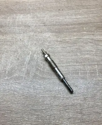 Renault Clio II Glow plug 01002226245