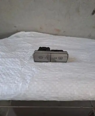 Ford Mondeo MK IV Windscreen/window heater switch 6M2T18K574AD