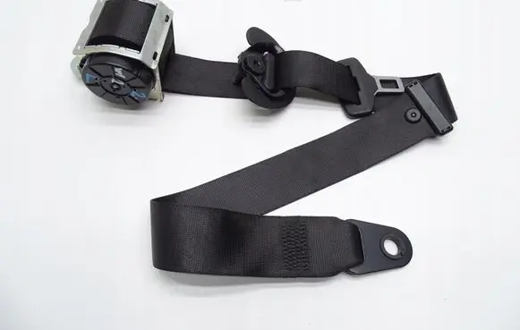 Mini Cooper Countryman R60 Front seatbelt 617059800B