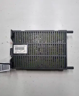 BMW X3 E83 Light module LCM 3413318
