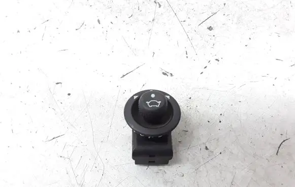 Ford Focus Wing mirror switch 93BG17B676BA