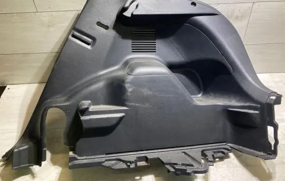 Toyota Yaris Trunk/boot side trim panel 647300D291