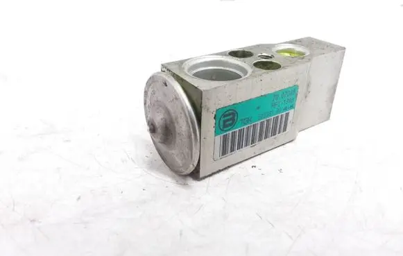 Air conditioning (A/C) expansion valve
