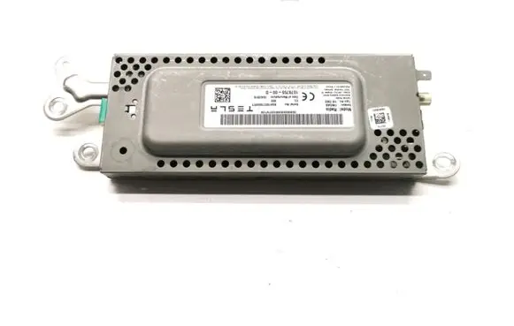 Tesla Model 3 Other control units/modules 1079755-00-D