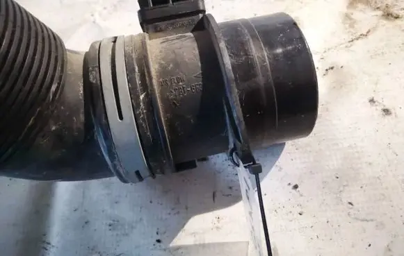 Skoda Superb B6 (3T) Mass air flow meter 0281002735 03g906461c