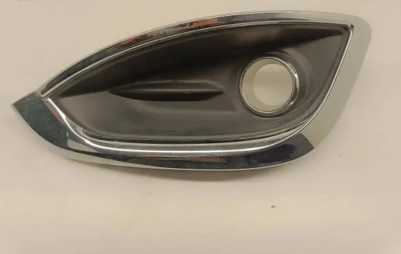 Chrysler Pacifica Front fog light trim/grill 68229007AA 65620K T4995