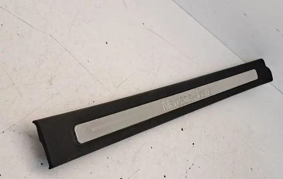 Mercedes-Benz B W245 Front sill trim cover A1696801174LI
