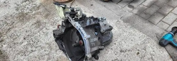 Citroen C3 Picasso Manual 5 speed gearbox 20DP72 6101268