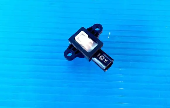 LEVC TX Sensor 1E0002379 11042019