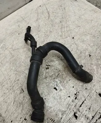 Audi A6 Allroad C5 Engine coolant pipe/hose 4Z7121101C 01072000