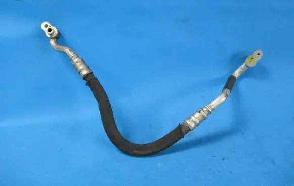 Audi A5 8T 8F Air conditioning (A/C) pipe/hose 8K0260701N