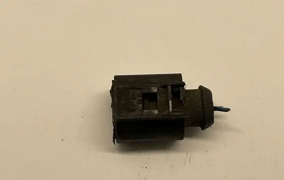 BMW 7 E65 E66 Wires (generator/alternator) 1J0973772 C099B