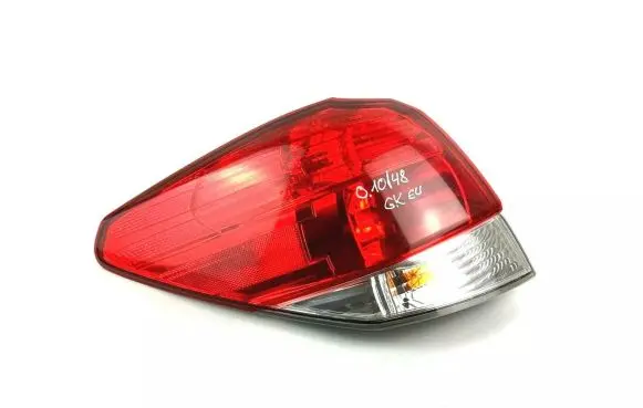Subaru Outback Rear/tail lights 22020067