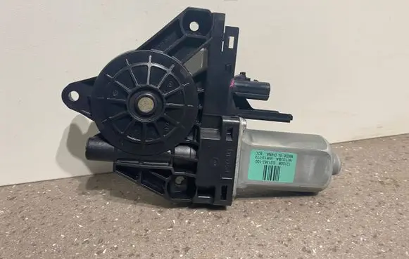 Fiat Freemont Rear door window regulator motor C21362100 121008 WR12772