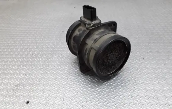Audi A6 S6 C6 4F Mass air flow meter 06D906461