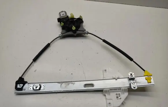 KIA Stonic Front door window regulator with motor 82450H8000