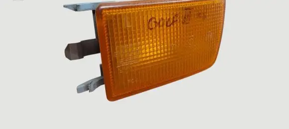 Volkswagen Golf III Front indicator light 1H0953155C FER 0152618