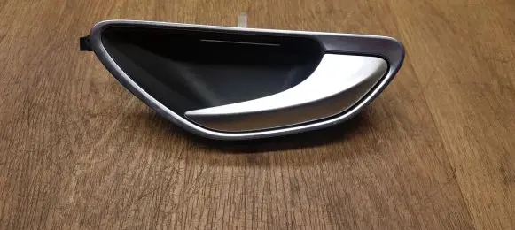 Rear door interior handle