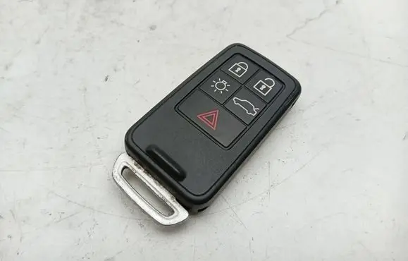Volvo V60 Ignition key/card 30659607
