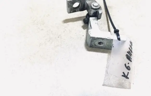 Audi A6 S6 C5 4B Rear door lower hinge
