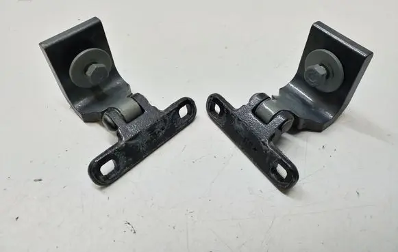 Alfa Romeo Stelvio Tailgate/trunk/boot hinge