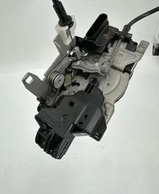 Volvo S90, V90 Rear door lock 31462446 C73368100
