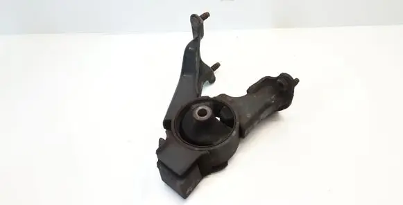 Toyota Avensis T250 Engine mount bracket