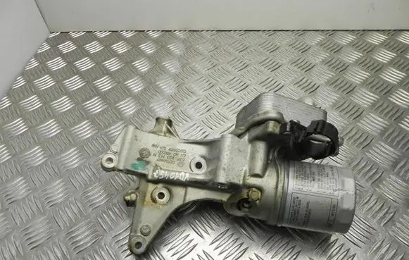 Skoda Roomster (5J) Engine oil radiator 03F903143H