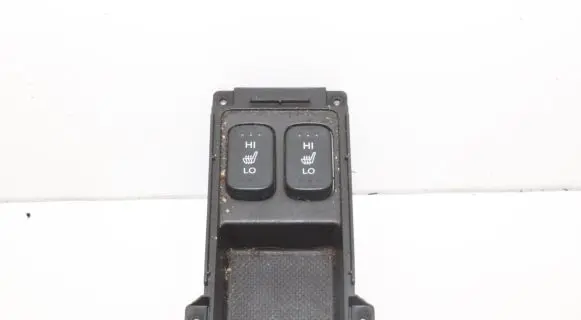 Honda CR-V Seat heating switch