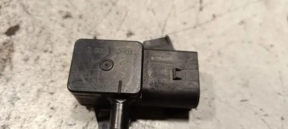 BMW 5 F10 F11 Exhaust gas pressure sensor 780515201