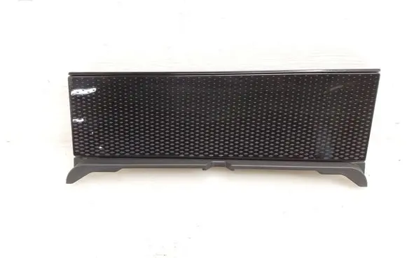 Volkswagen Tiguan Panel trim 572858069 572858071