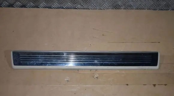 Mercedes-Benz SL R231 Thresholds for All-terrain vehicles A231680013555
