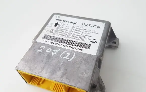 Mercedes-Benz E A207 Airbag control unit/module A2079012500