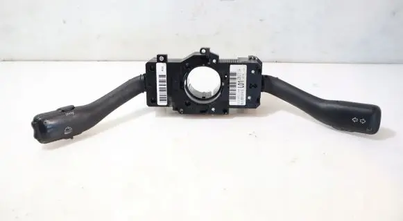 Skoda Octavia Mk2 (1Z) Light switch