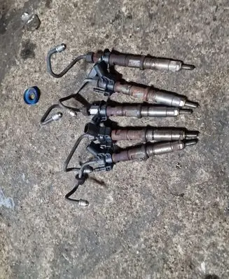 Volkswagen Crafter Fuel injectors set 0445115029