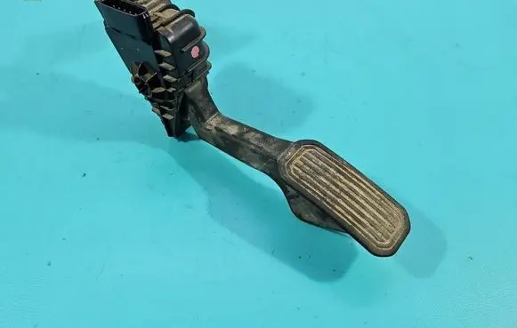 Toyota Land Cruiser (J120) Accelerator throttle pedal 78120-60350 IMPRK1522417