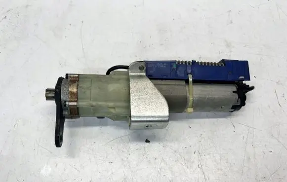 Audi Q7 4L Tailgate strut 
