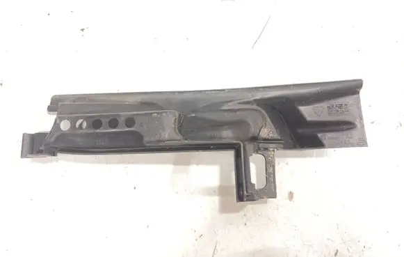 BMW 5 E60 E61 Other engine bay part 6939721